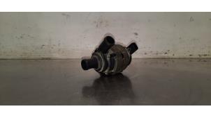 Gebruikte Extra waterpomp Audi Q7 (4LB) 3.0 TDI V6 24V Prijs € 54,45 Inclusief btw aangeboden door Autohandel Didier