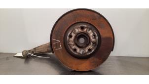 Gebruikte Fusee links-voor Audi Q7 (4LB) 3.0 TDI V6 24V Prijs € 133,10 Inclusief btw aangeboden door Autohandel Didier