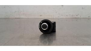 Gebruikte Schakelaar stuurbediening Landrover Range Rover Sport (LW) 3.0 SDV6 Prijs € 24,20 Inclusief btw aangeboden door Autohandel Didier