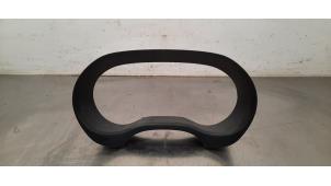 Gebruikte Kilometerteller sierlijst Mercedes Vito (447.6) 1.6 111 CDI 16V Prijs € 30,25 Inclusief btw aangeboden door Autohandel Didier