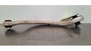 Gebruikte Draagarm links-achter DS Automobiles DS9 1.6 16V PureTech 225 Prijs € 48,40 Inclusief btw aangeboden door Autohandel Didier