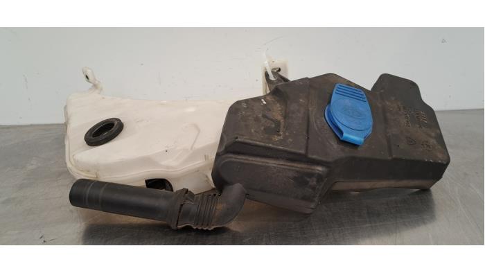 Réservoir lave-glace avant Audi A6