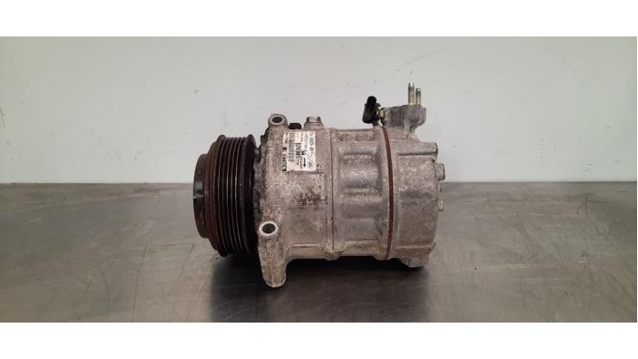 Pompe clim Landrover Range Rover