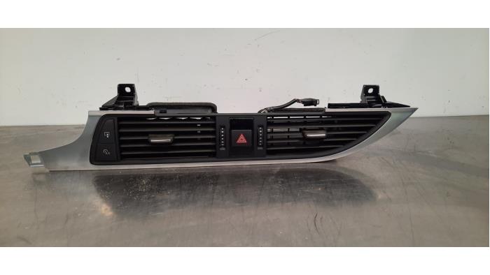 Grille aération tableau de bord Audi A6