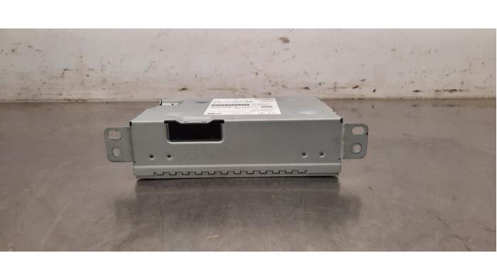 Module radio Peugeot 3008