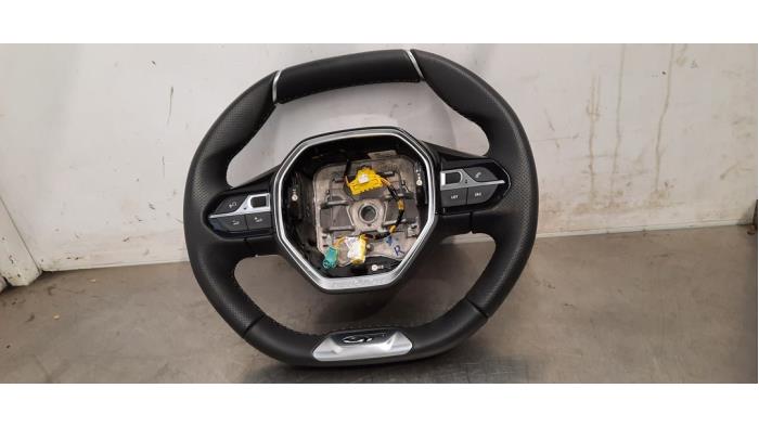 Volant Peugeot 3008