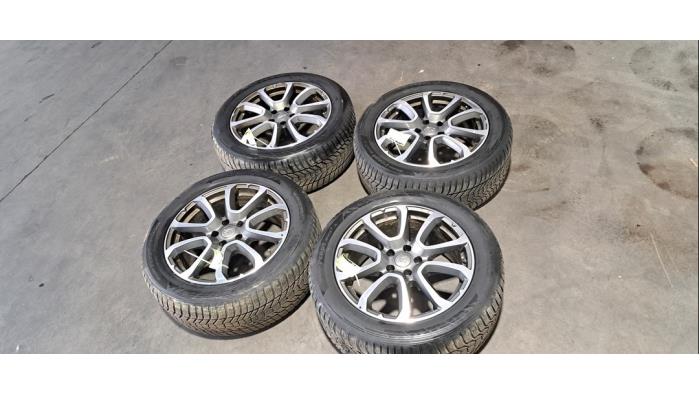 Kit jantes + pneumatiques Maserati Levante