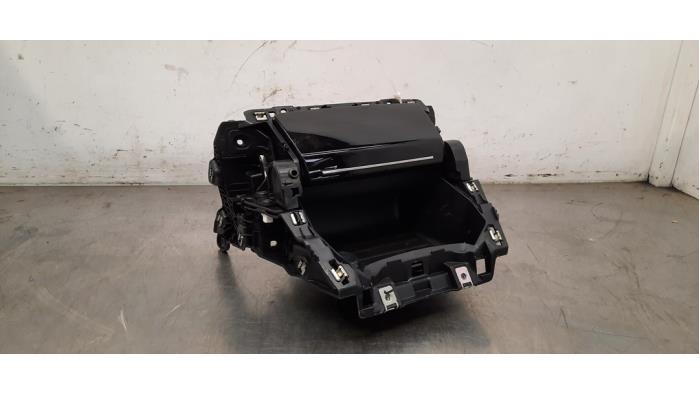 Compartiment de rangement Peugeot 208