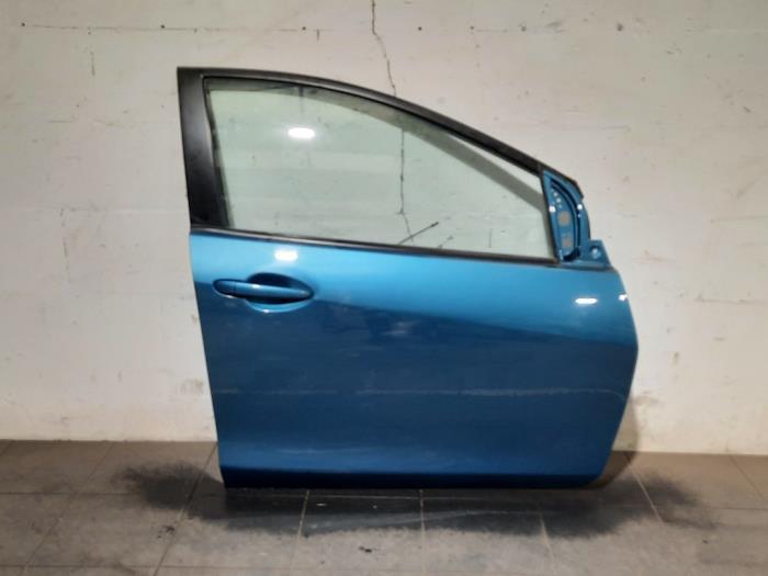 Portière 4portes avant droite Mazda 2.