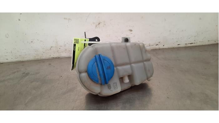 Réservoir d&#039;expansion Audi A6
