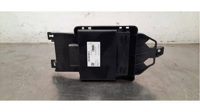 DC/CD convertisseur Audi A6