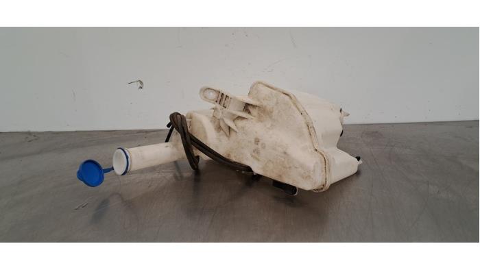 Réservoir lave-glace avant Toyota Aygo
