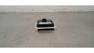 Gebruikte Module LED koplamp Renault Zoé (AG) R135 Prijs € 66,55 Inclusief btw aangeboden door Autohandel Didier