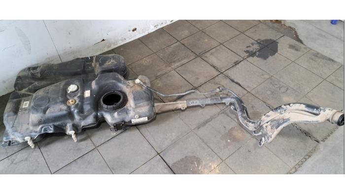 Réservoir de carburant Citroen Jumpy