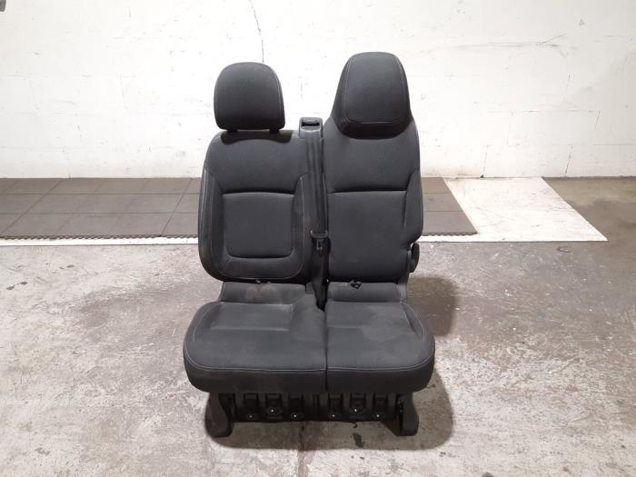 Siège droit Renault Trafic