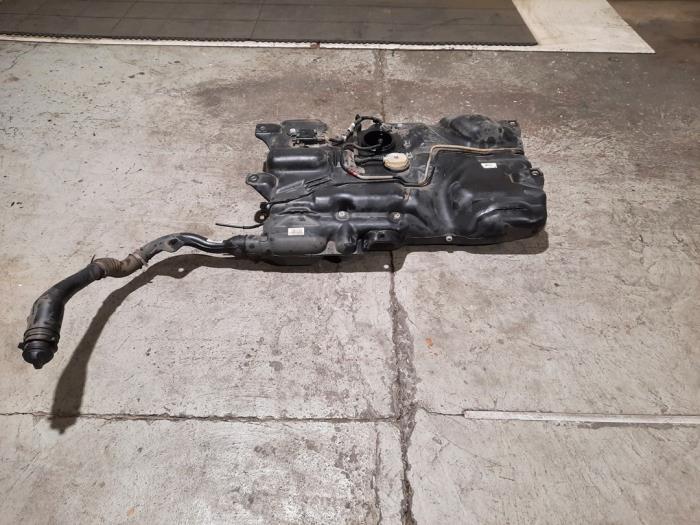 Réservoir de carburant Renault Trafic