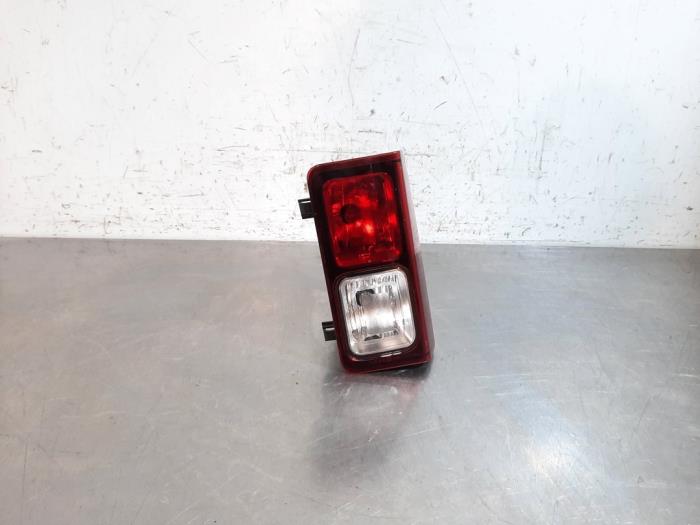 Feu de recul droit Renault Trafic