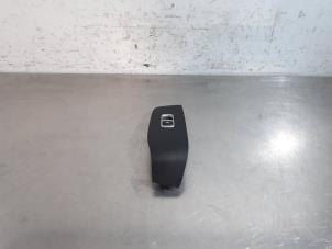 Gebruikte Schakelaar Elektrisch Raam MG HS/EHS I (AS23) 1.5 EHS T-GDI Hybrid Prijs € 36,30 Inclusief btw aangeboden door Autohandel Didier