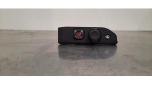 Gebruikte 12 Volt aansluiting Citroen Jumpy 1.6 Blue HDi 115 Prijs € 30,25 Inclusief btw aangeboden door Autohandel Didier