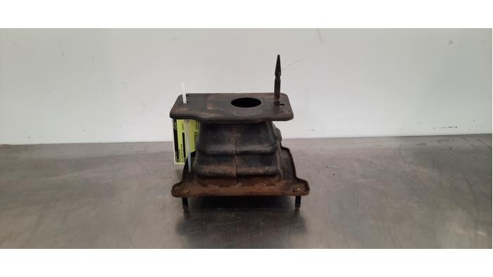 Support (divers) Kia Sportage