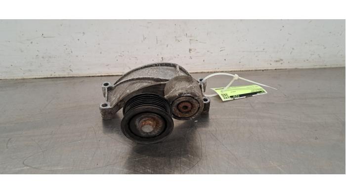 Rouleau tendeur courroie trapézoïdale multiple Audi A6