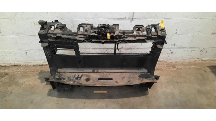 Panneau avant Ford Fiesta