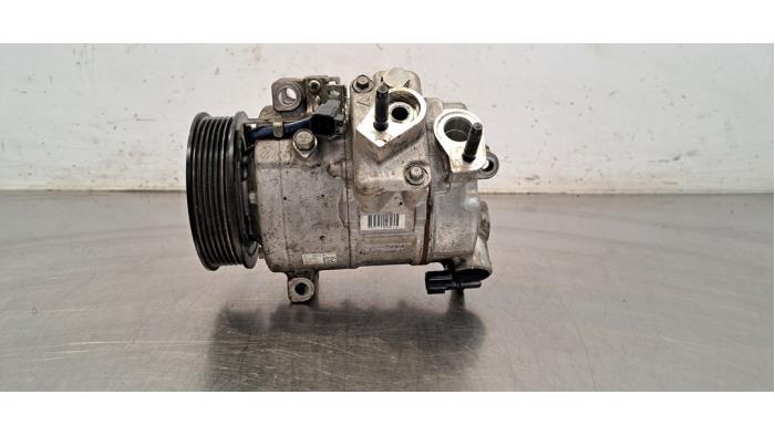 Pompe clim Ford Transit