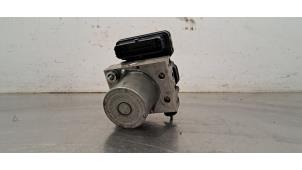 Gebruikte ABS Pomp Ford Transit 2.0 TDCi 16V Eco Blue 170 Prijs € 532,40 Inclusief btw aangeboden door Autohandel Didier