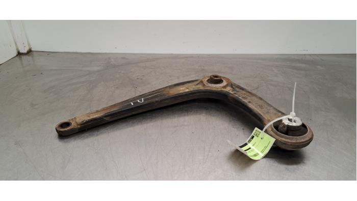 Bras de suspension avant gauche Citroen Jumpy