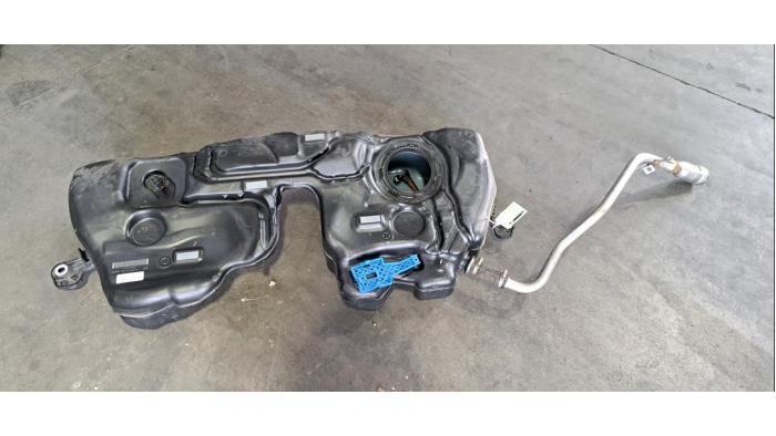 Réservoir de carburant Volvo XC90