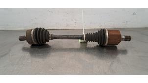 Gebruikte Aandrijfas links-voor Volvo XC90 II 2.0 T6 16V AWD Prijs € 266,20 Inclusief btw aangeboden door Autohandel Didier