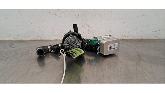 Pompe à eau supplémentaire Renault Arkana