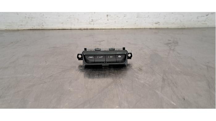 Commutateur (divers) Renault Arkana