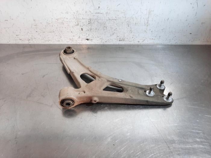 Bras de suspension avant droit Citroen Berlingo