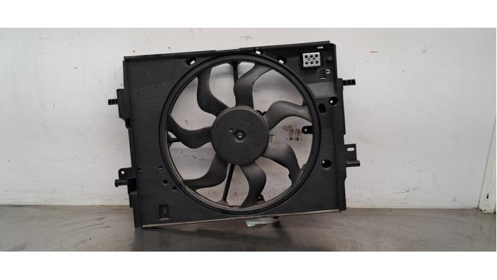 Ventilateur de refroidissement moteur Renault Arkana