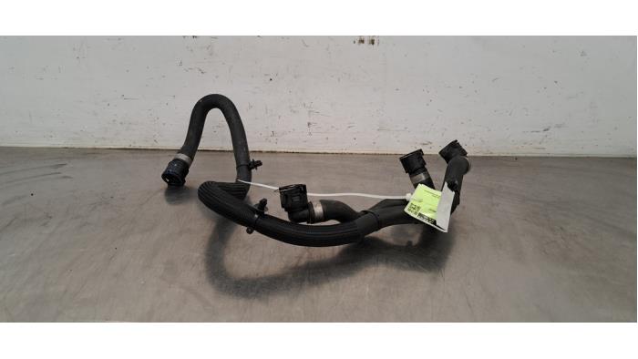 Tuyau radiateur Renault Arkana