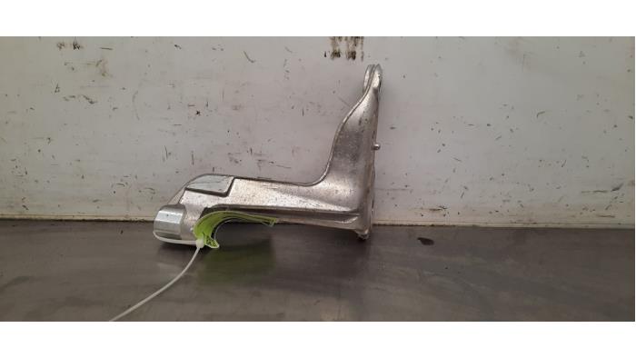 Support (divers) Renault Arkana