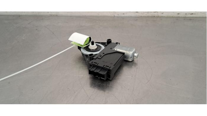 Moteur de vitre portière Volvo V60