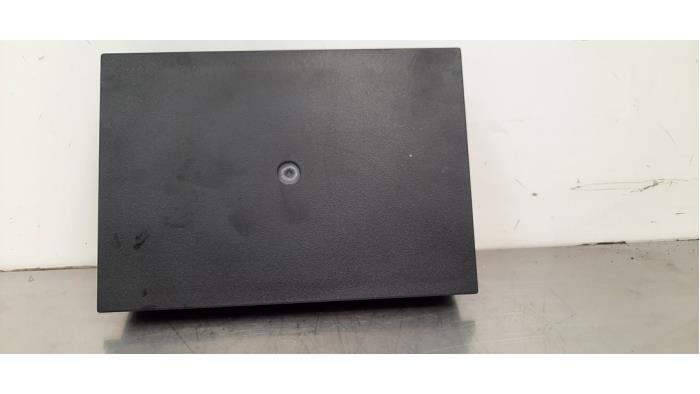 Chargeur sans fil Renault Arkana