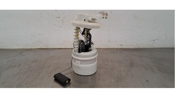 Pompe carburant électrique Renault Arkana