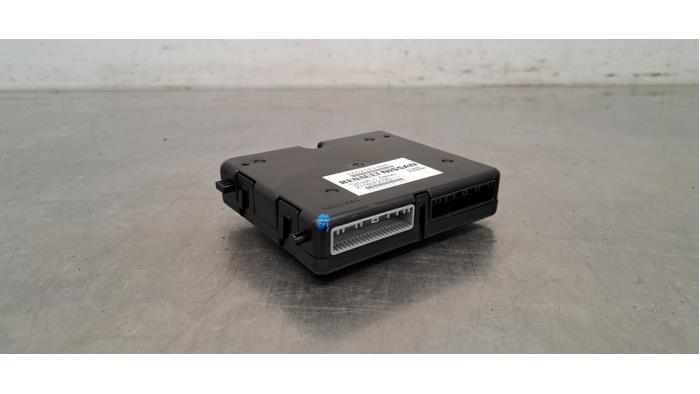 Ordinateur chauffage Renault Arkana