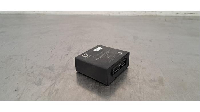 Module crochet de traction Peugeot Rifter