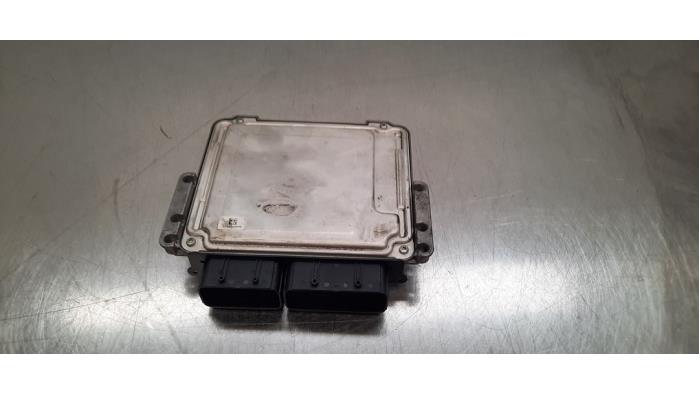 Ordinateur gestion moteur Peugeot Rifter