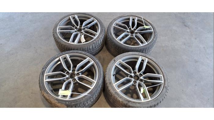 Kit jantes + pneumatiques Audi S3