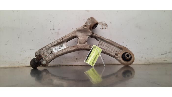 Bras de suspension avant gauche Citroen Berlingo