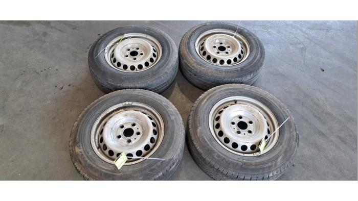 Kit jantes + pneumatiques Volkswagen Crafter