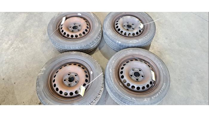 Kit jantes + pneumatiques Volkswagen Transporter