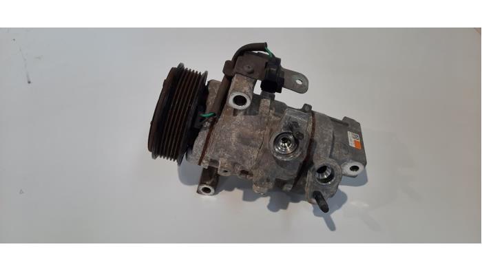 Pompe clim Ford Fiesta