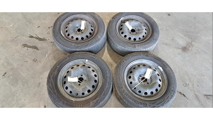 Kit jantes + pneumatiques Dacia Jogger
