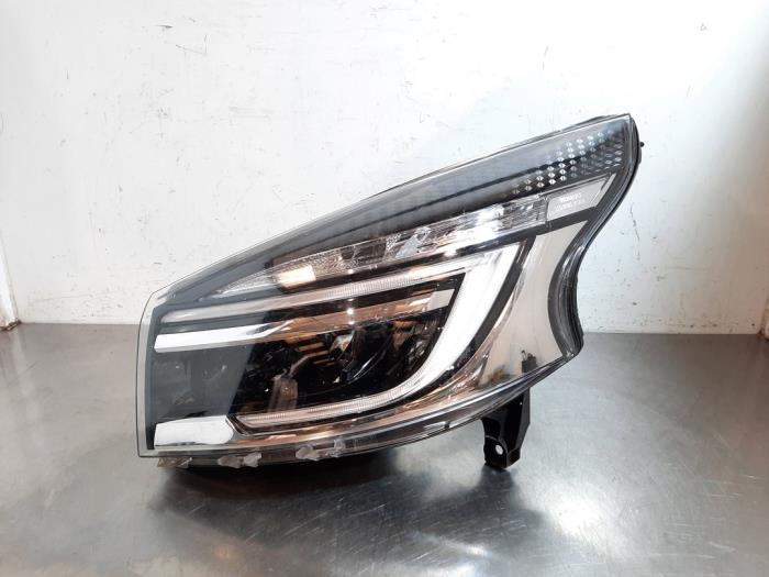 Phare gauche Renault Trafic